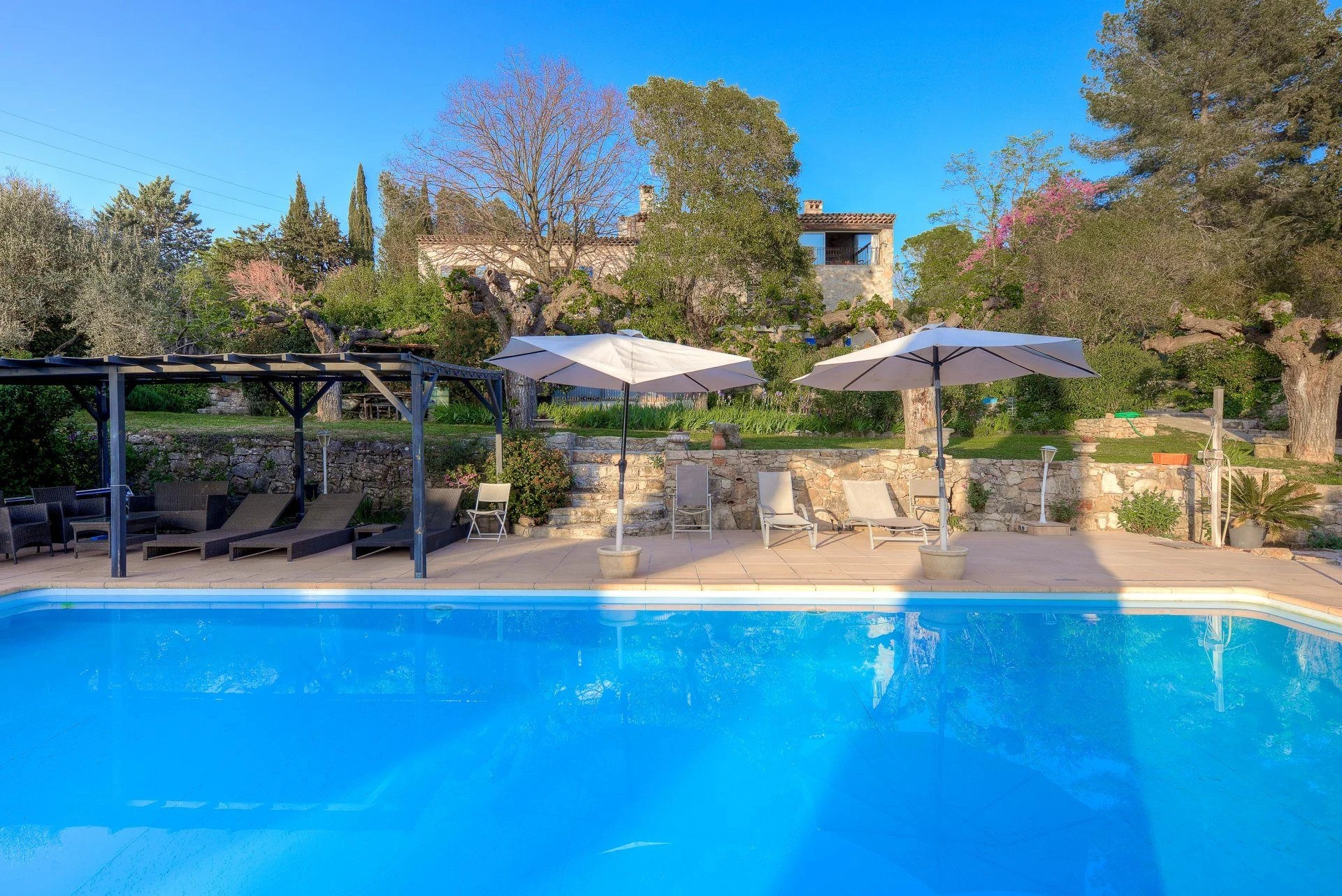 Bastide proven&ccedil;ale &agrave; Draguignan